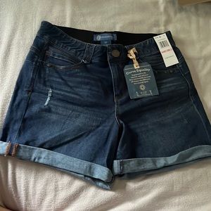 Democracy Shorts Size 10 NWT